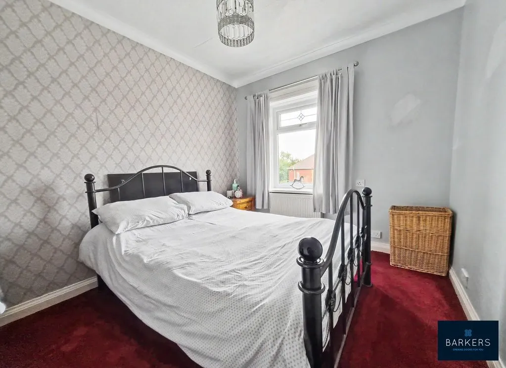 Leeds Road, Dewsbury WF12 7HQ, photo 10