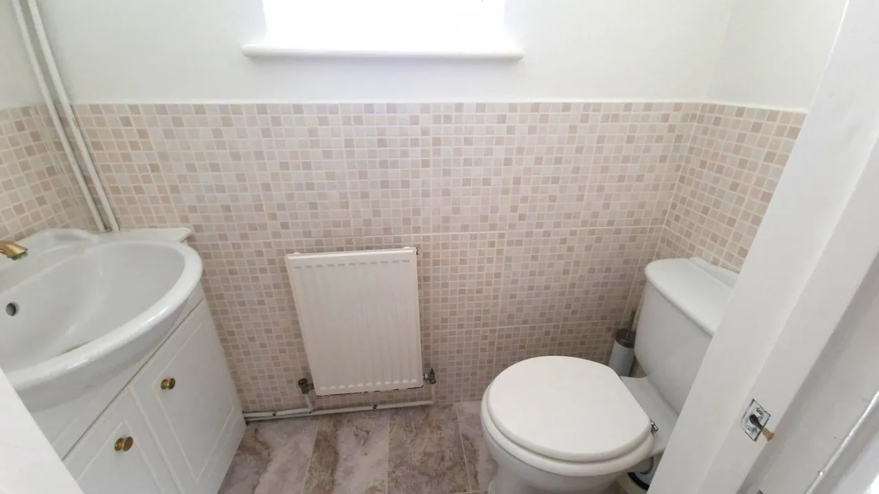 Stable Lane, Seer Green, HP9, photo 11