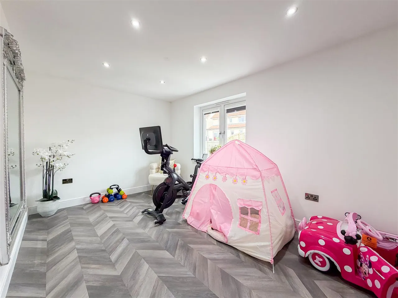 Kiln Drive, Stewarton, KA3, photo 26