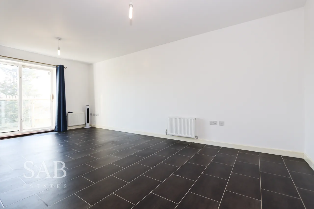 Taywood Road, Northolt, UB5, photo 4
