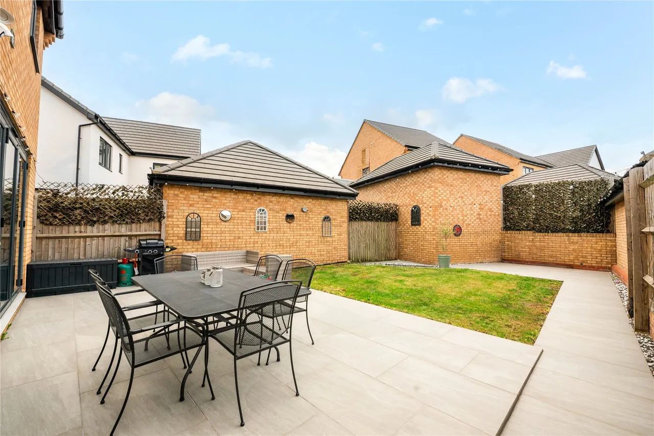 Gravett, Olney, MK46, photo 4