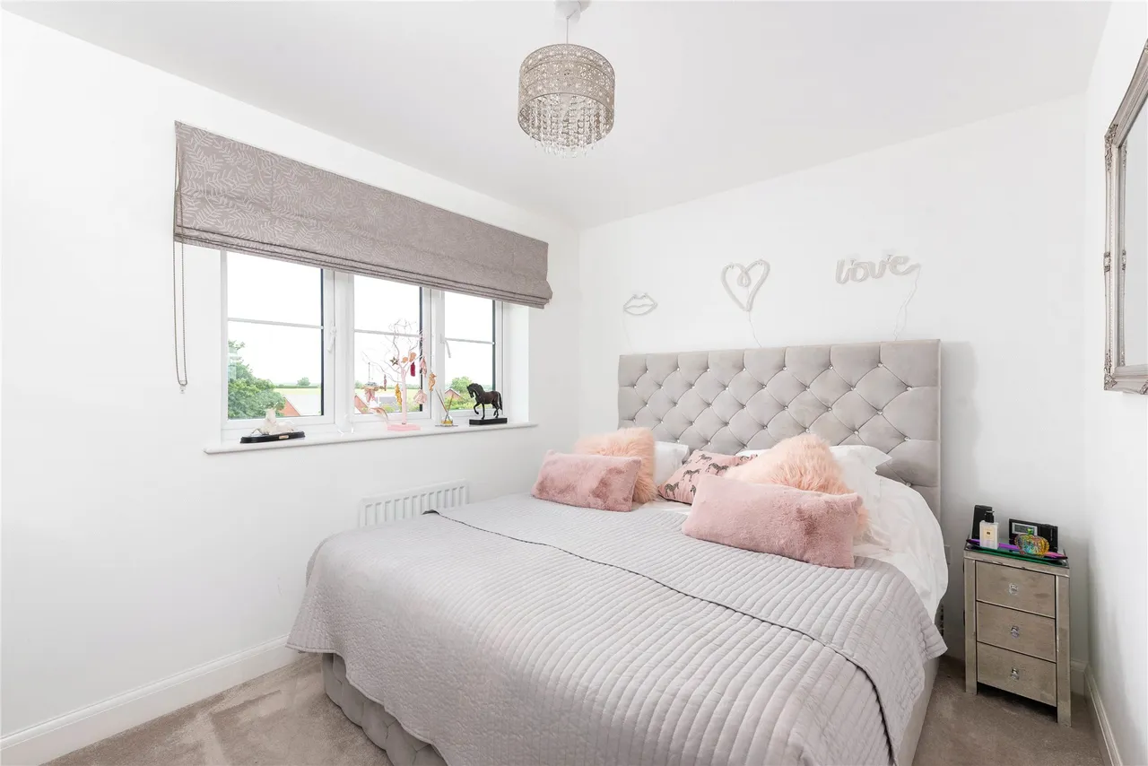 Gravett, Olney, MK46, photo 9
