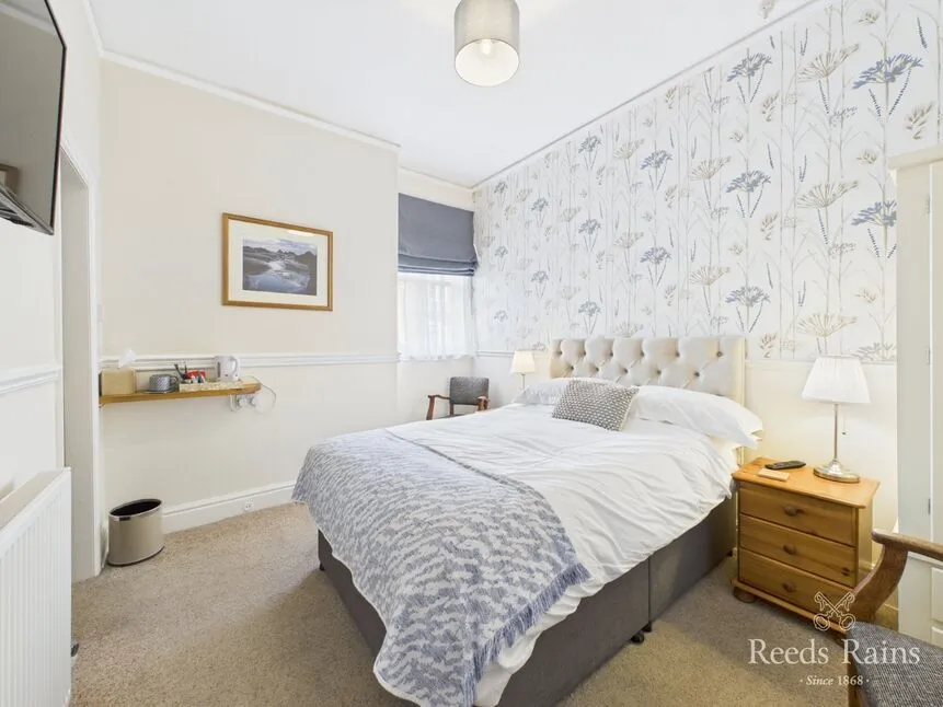 Esplanade Road, Scarborough, YO11, photo 11