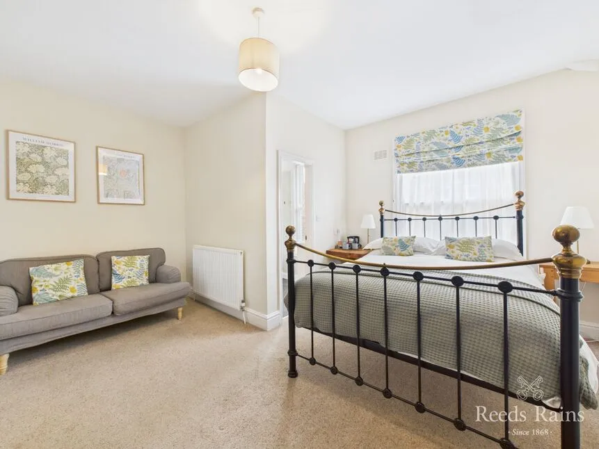 Esplanade Road, Scarborough, YO11, photo 5