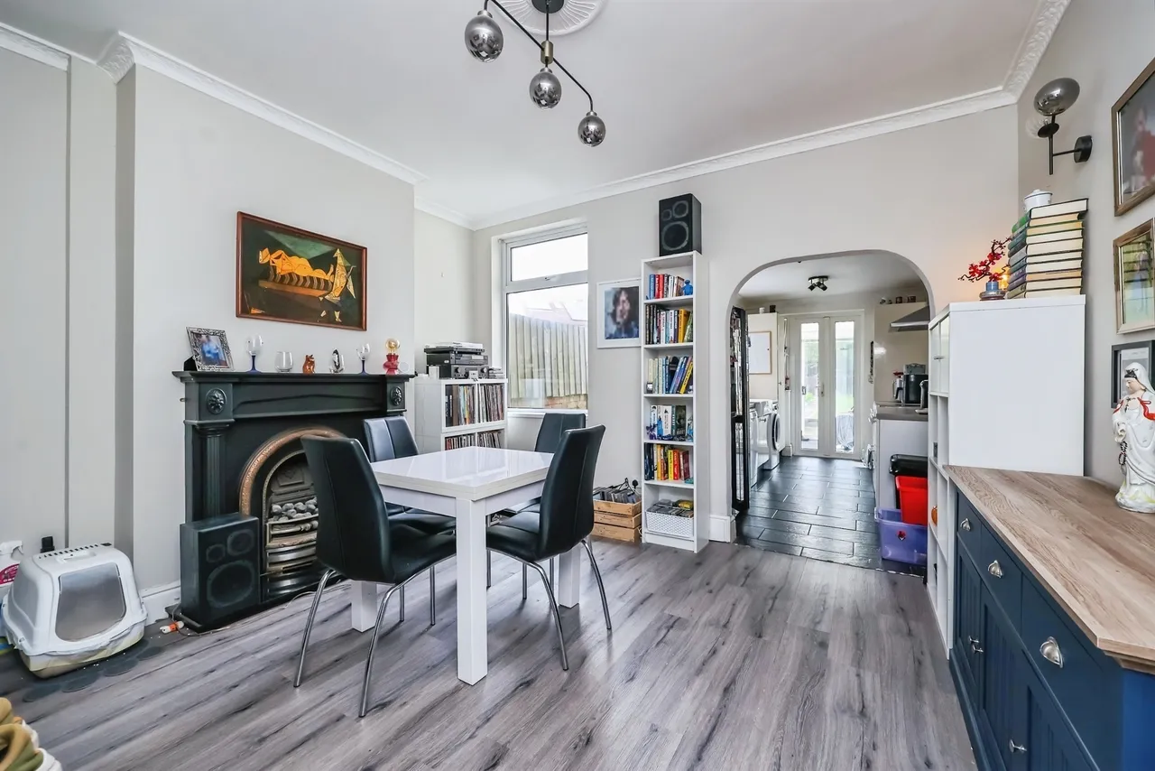 Bentinck Street, Hucknall, NG15, photo 4