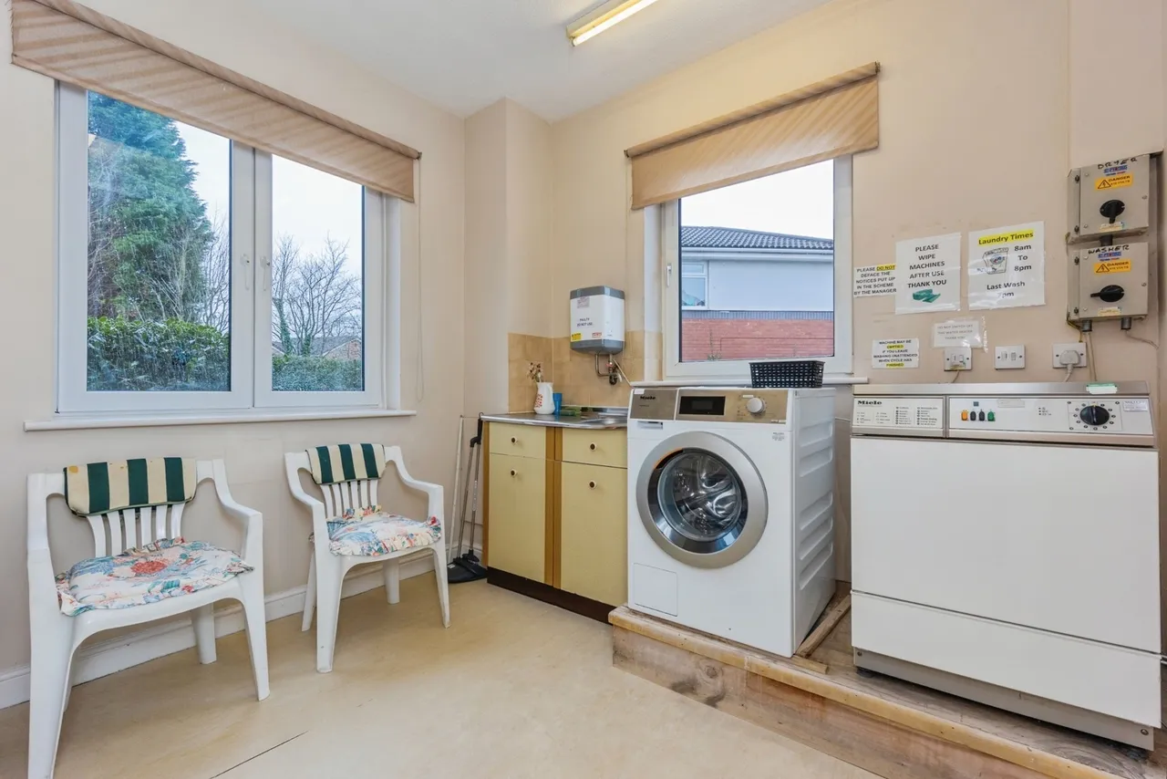 Acorn Close, Manchester, Greater Manchester, M19, photo 13