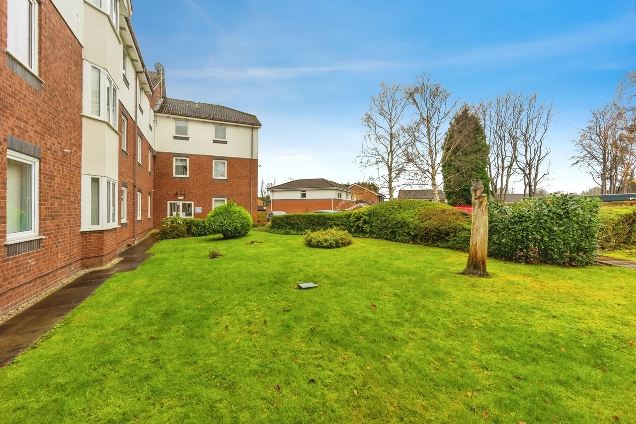 Acorn Close, Manchester, Greater Manchester, M19, photo 21