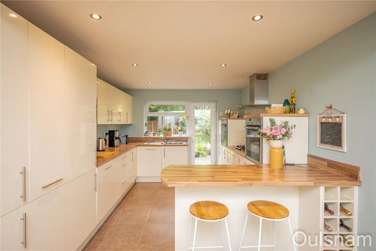 Manor Court Road, Bromsgrove, Worcestershire, B60 3NW, photo 10