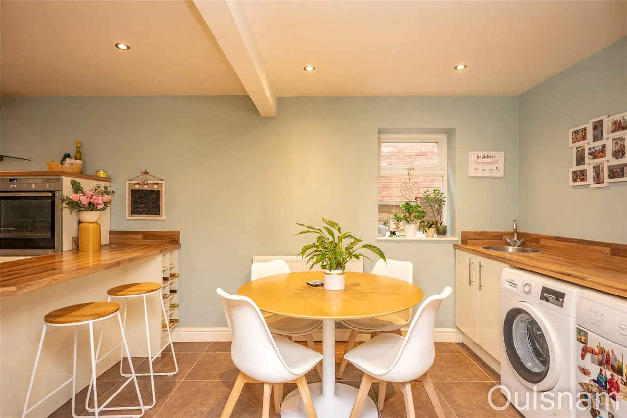 Manor Court Road, Bromsgrove, Worcestershire, B60 3NW, photo 13
