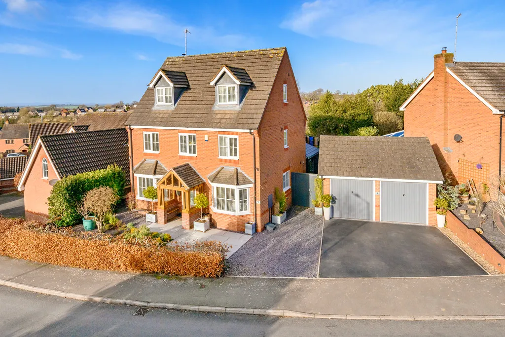 5 bed house for sale, Burntwood View, Loggerheads