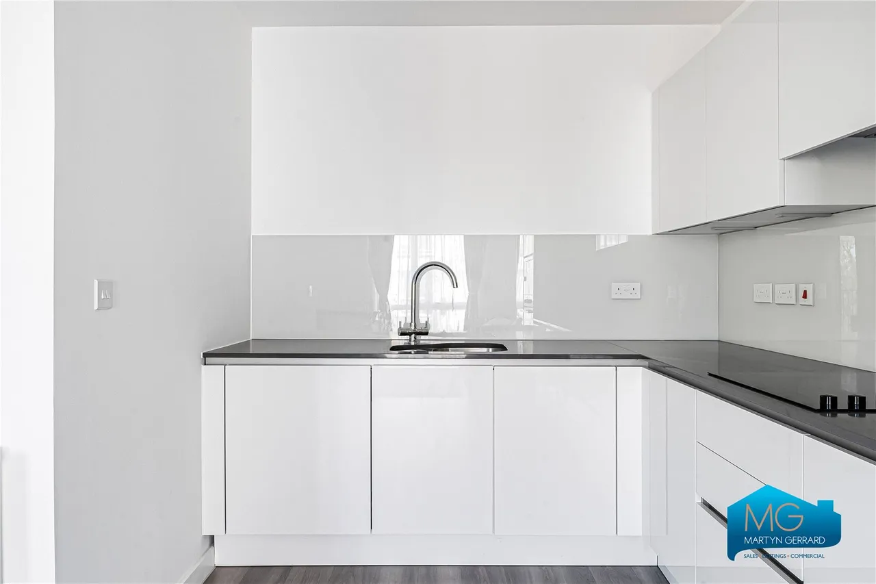 Medawar Drive, Mill Hill, NW7, photo 12
