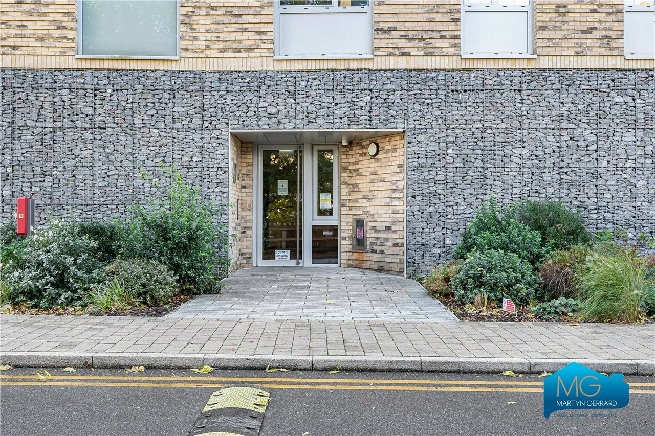 Medawar Drive, Mill Hill, NW7, photo 7