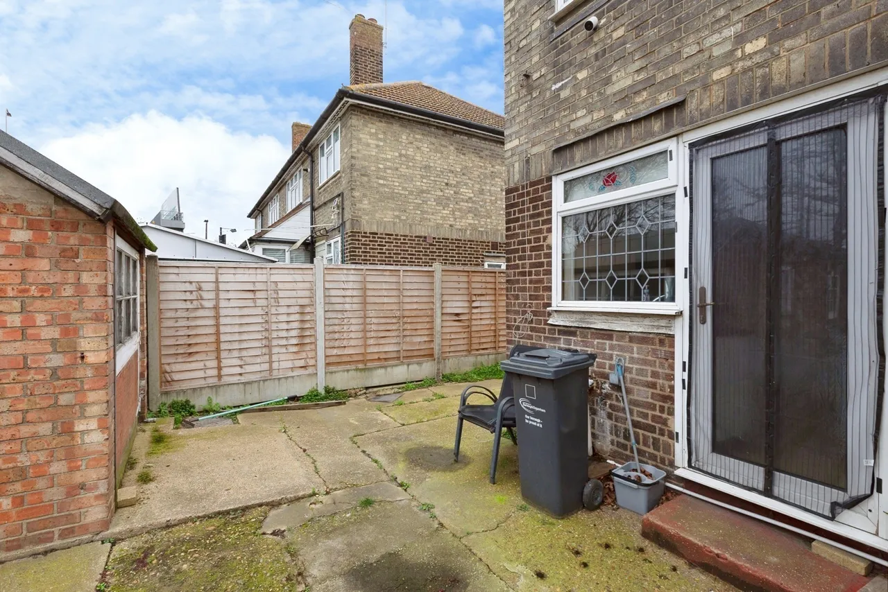 Julia Gardens, BARKING, Essex, IG11, photo 18