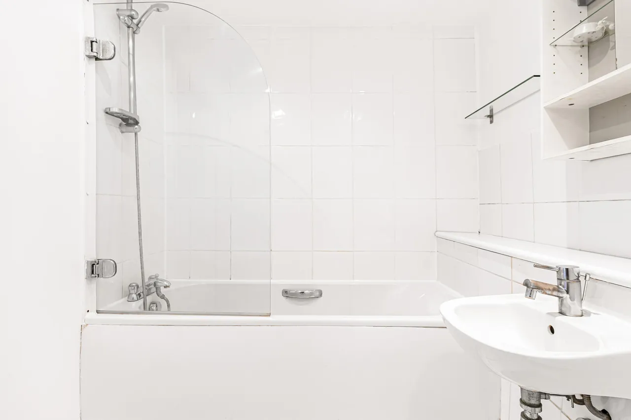 Whitworth Crescent, Enfield, EN3, photo 17
