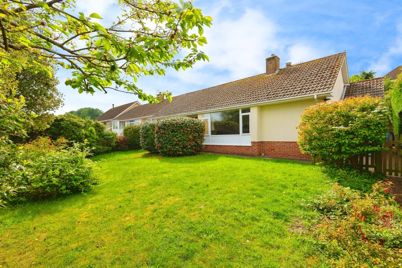 3 bed house for sale, Quantock Grove, Williton, TA4