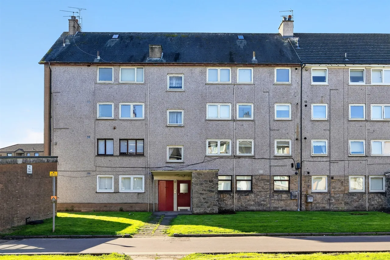 Sir Michael Place, Paisley, PA1, photo 17
