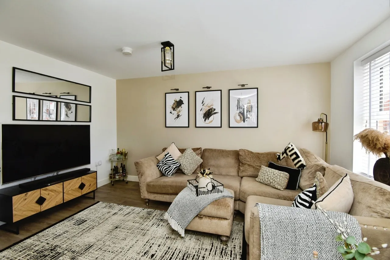 Buckley Place, Moston, Sandbach, Cheshire, CW11, photo 4