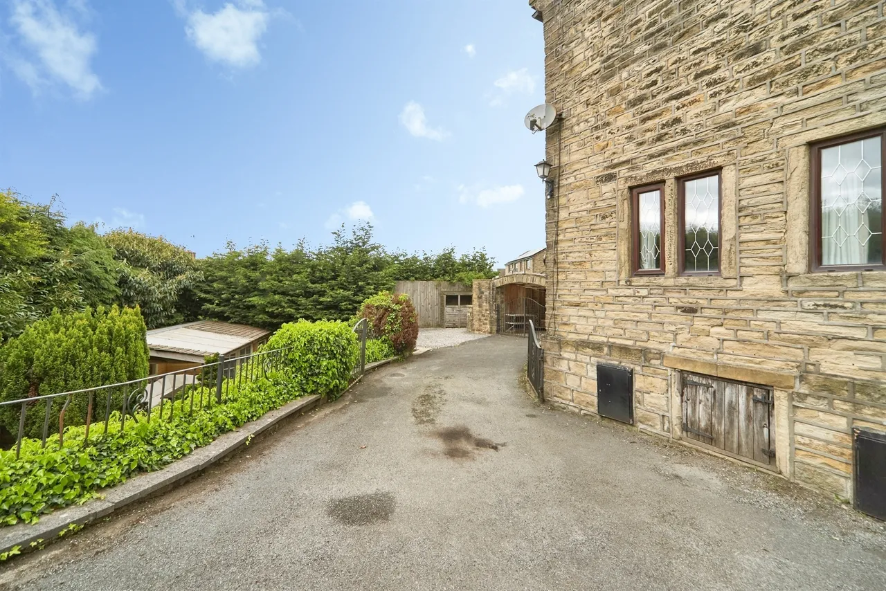 Long Lee Lane, Keighley, BD21, photo 18