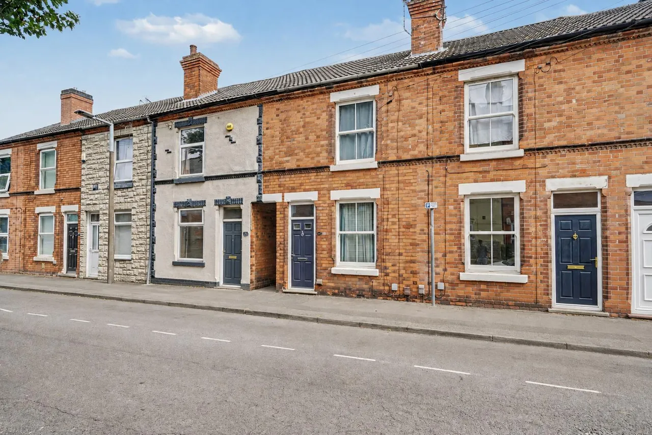 2 bed house for sale, Evelyn Street, Beeston, NG9
