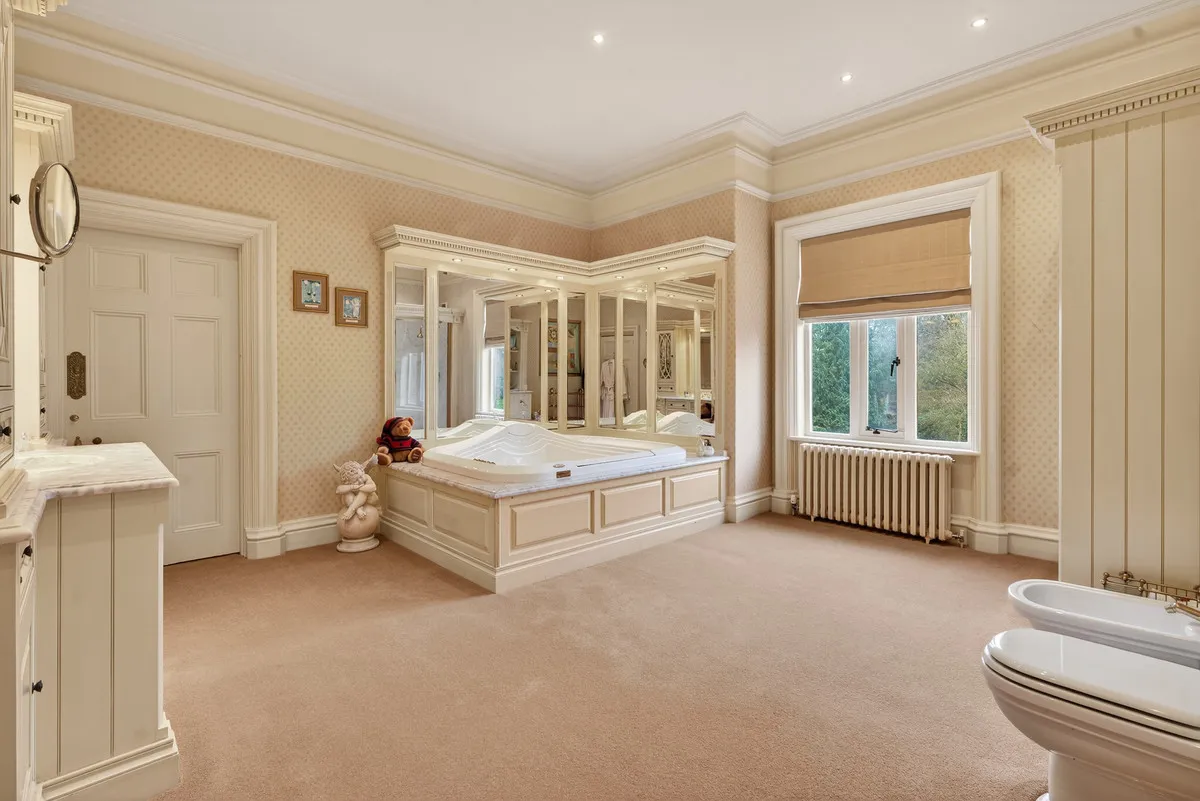 Wicksted Hall, Wirswall, SY13, photo 29