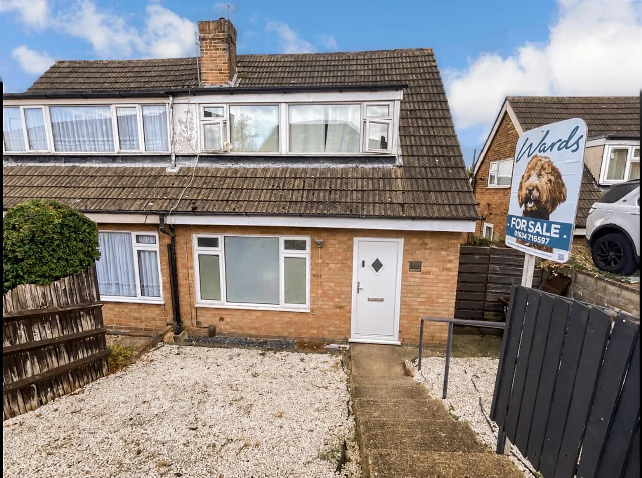 2 bed house for sale, Merrals Wood Road, Strood, ME2