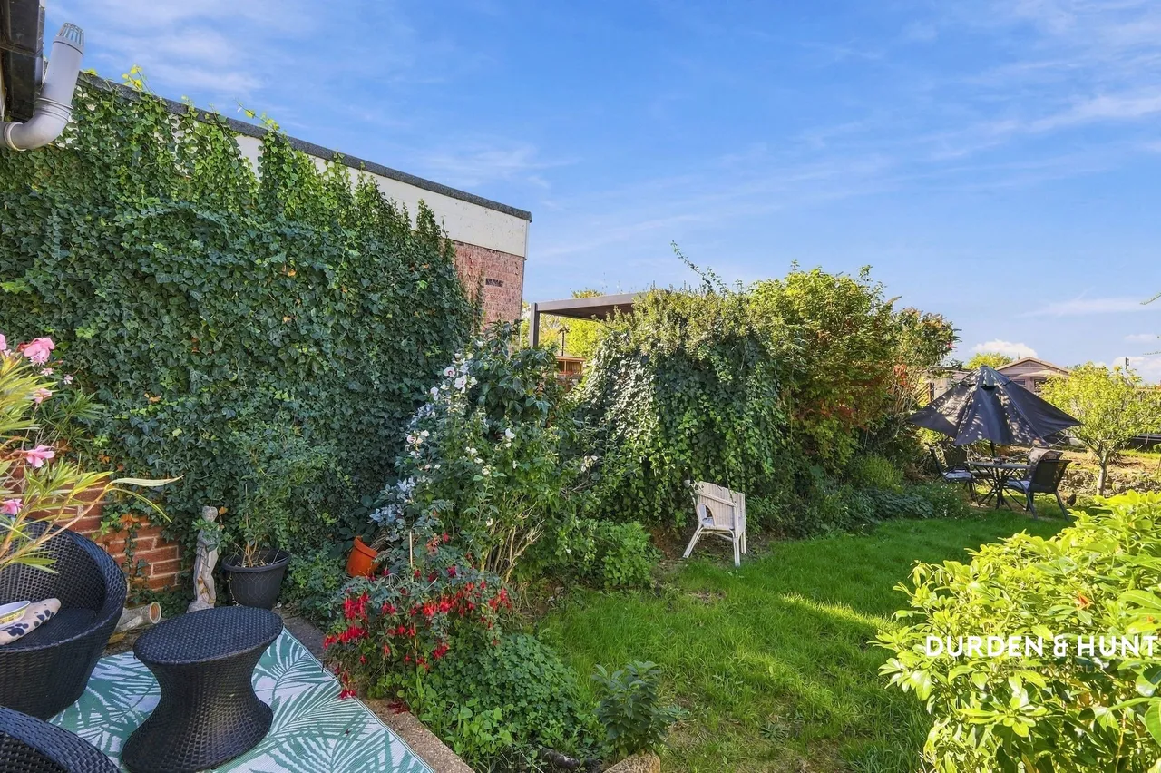 Briscoe Road, Rainham, RM13, photo 10