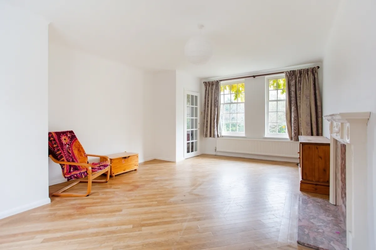 Fairford Close, Haywards Heath, RH16, photo 2