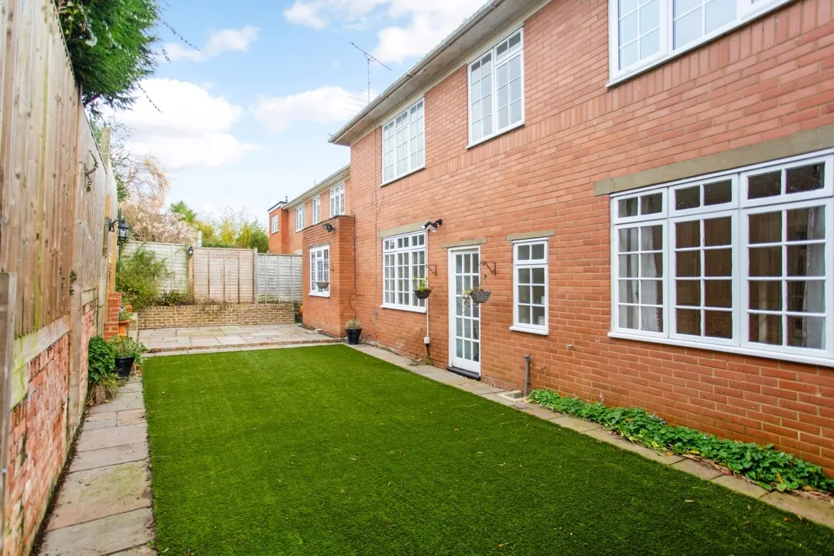 Fairford Close, Haywards Heath, RH16, photo 9