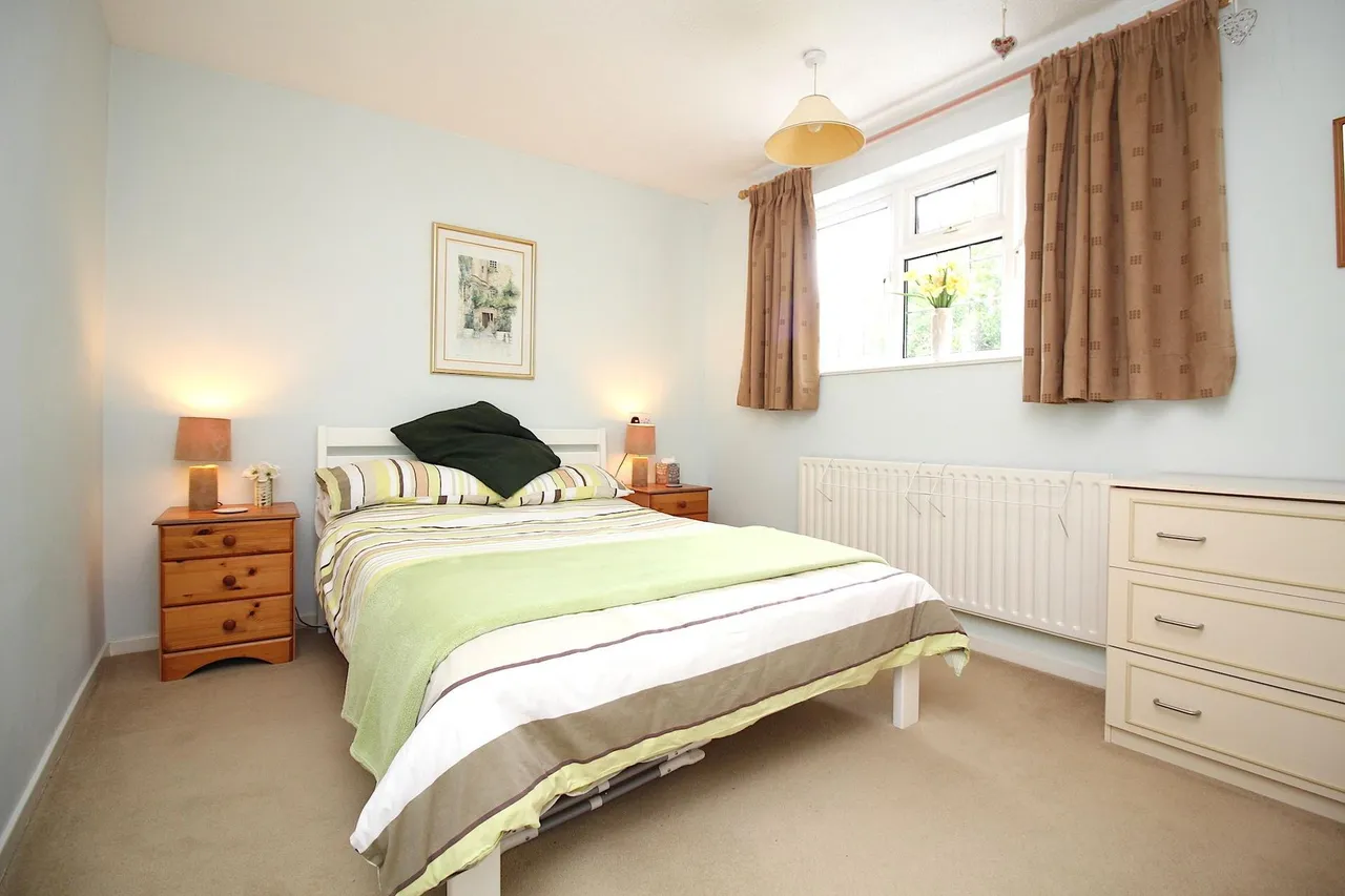 Eskdale Close, Oadby, LE2, photo 29