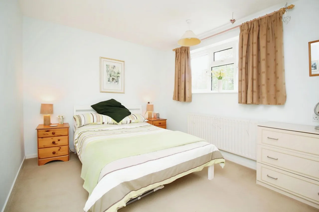 Eskdale Close, Oadby, LE2, photo 16