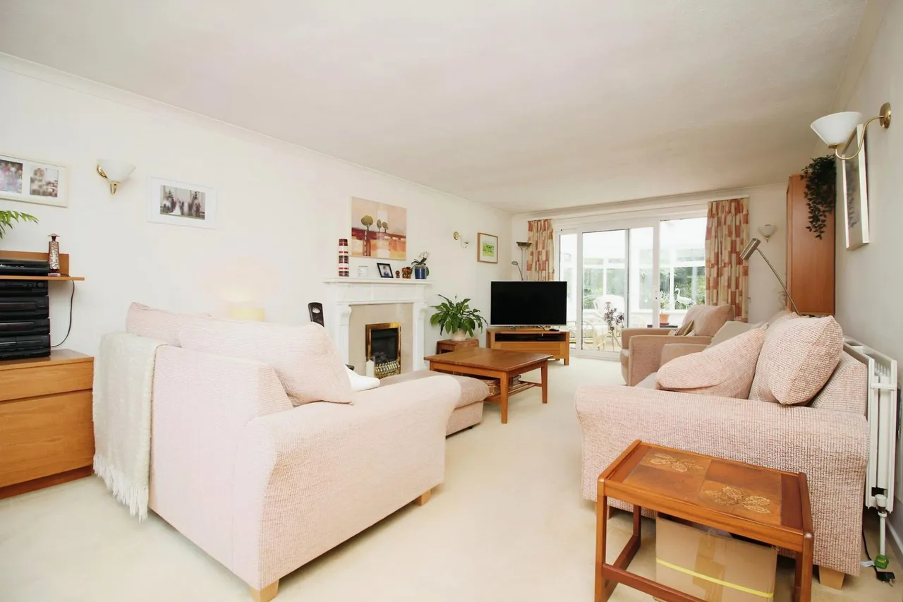 Eskdale Close, Oadby, LE2, photo 3