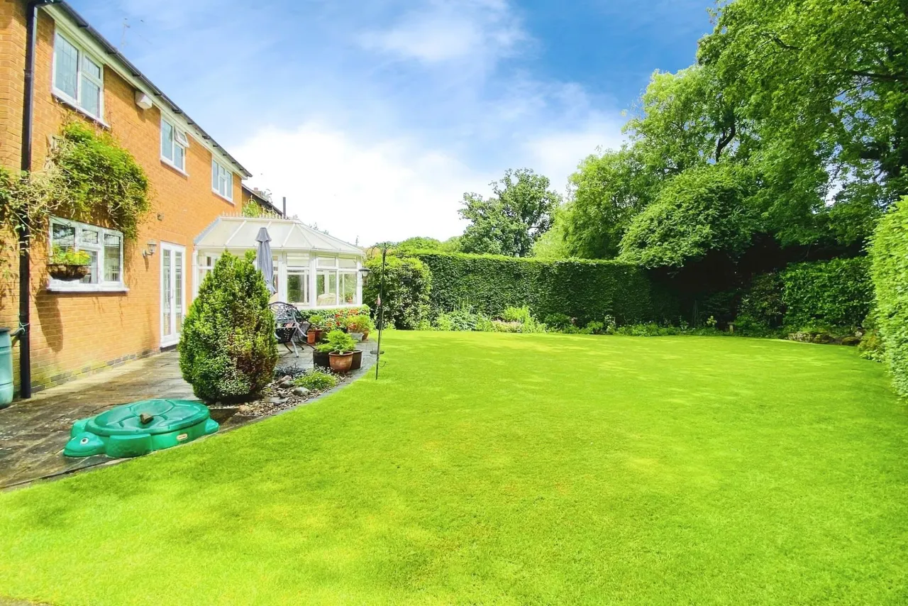 Eskdale Close, Oadby, LE2, photo 21