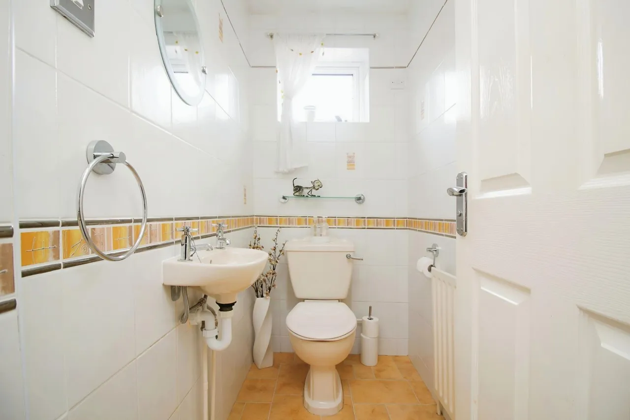 Eskdale Close, Oadby, LE2, photo 12