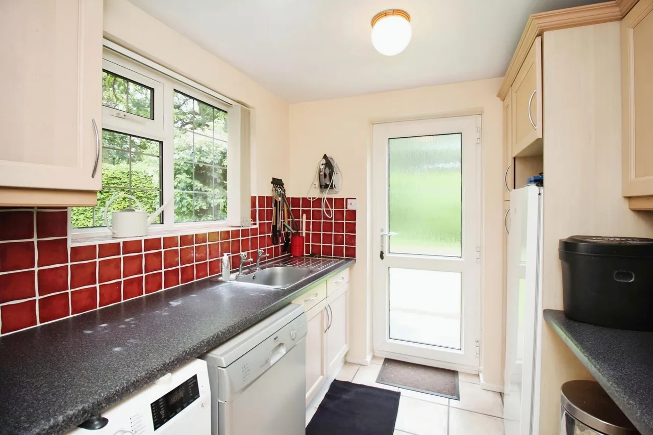 Eskdale Close, Oadby, LE2, photo 11
