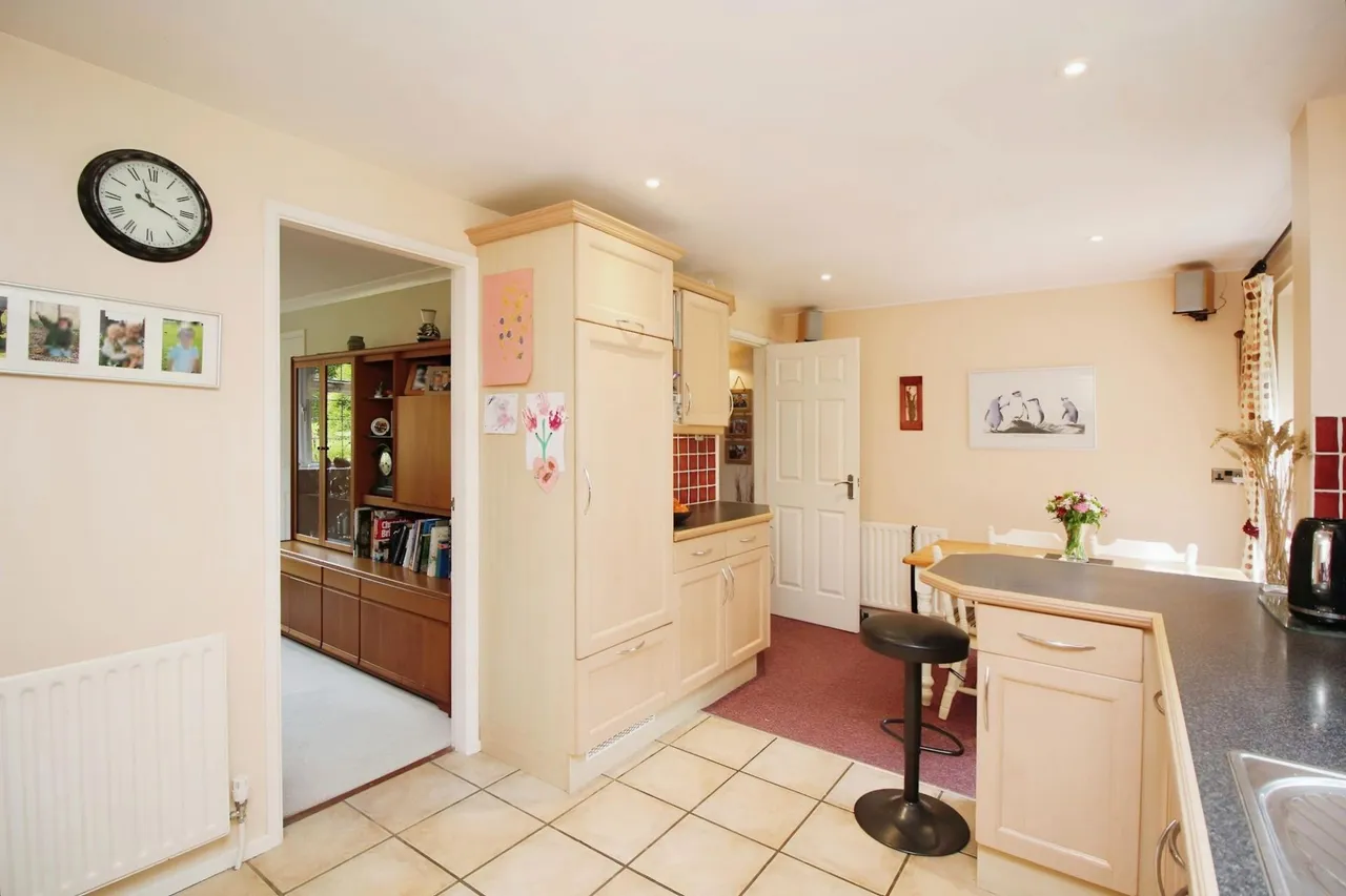 Eskdale Close, Oadby, LE2, photo 9