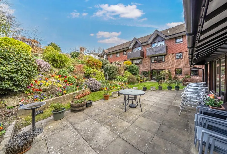 Sandhurst Road, TN2, photo 8