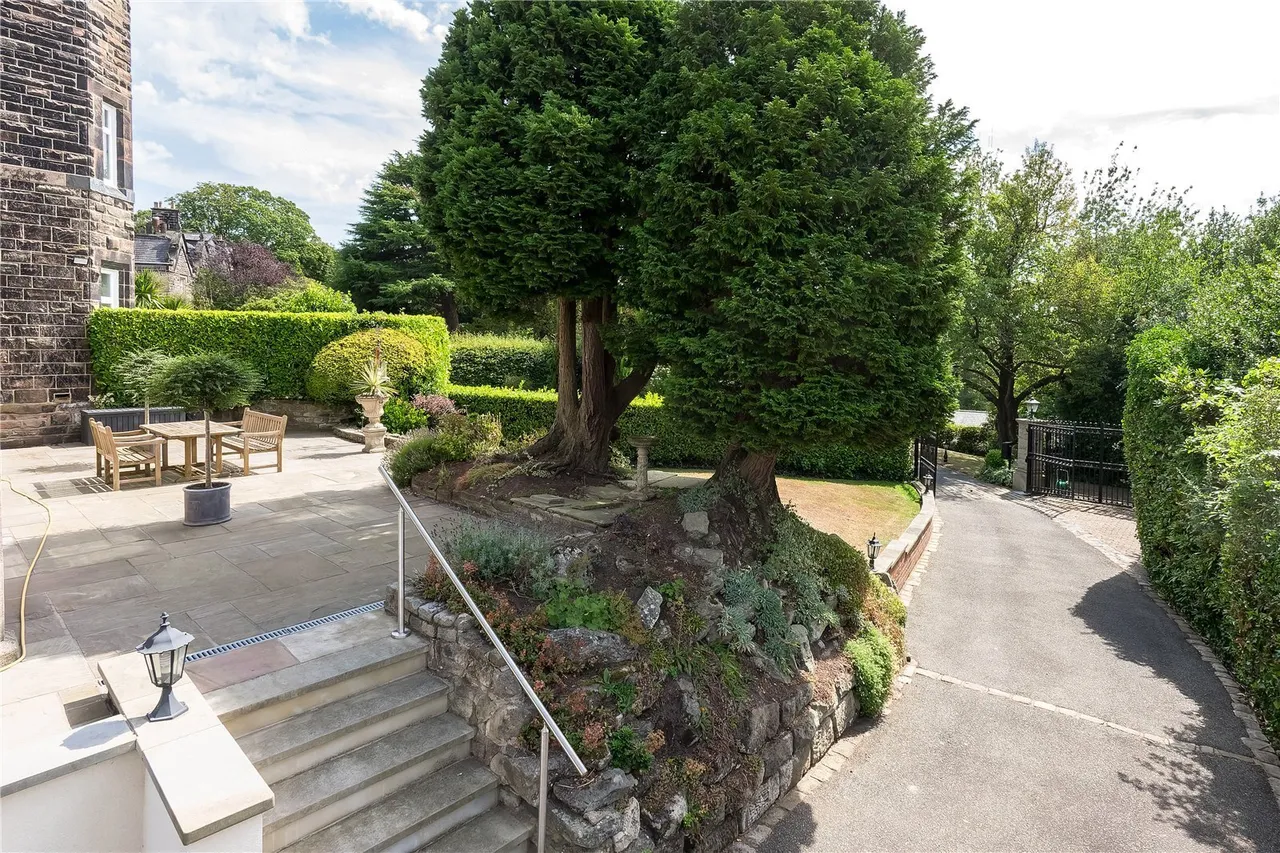 Woodbrook Road, Alderley Edge, SK9, photo 21