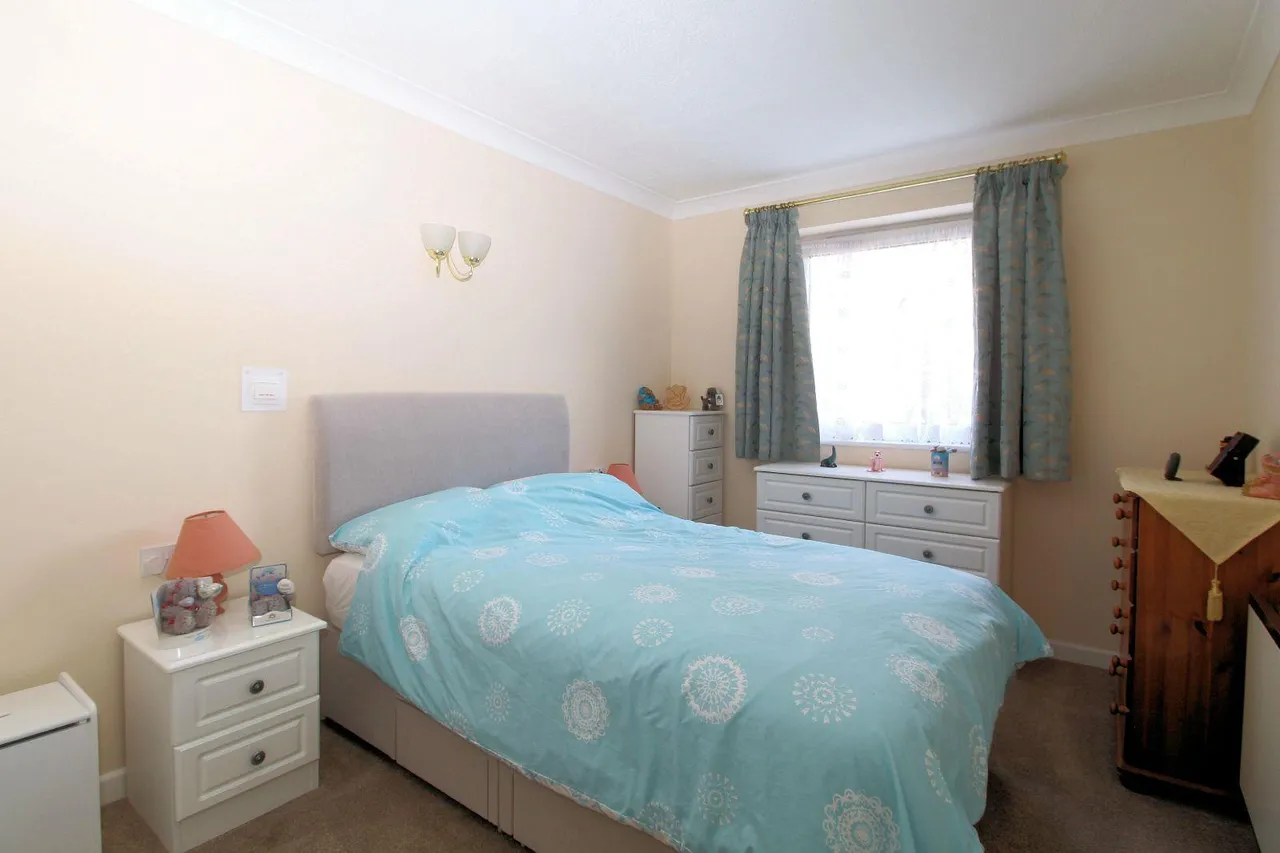 Mount Hermon Road, Woking, GU22, photo 5