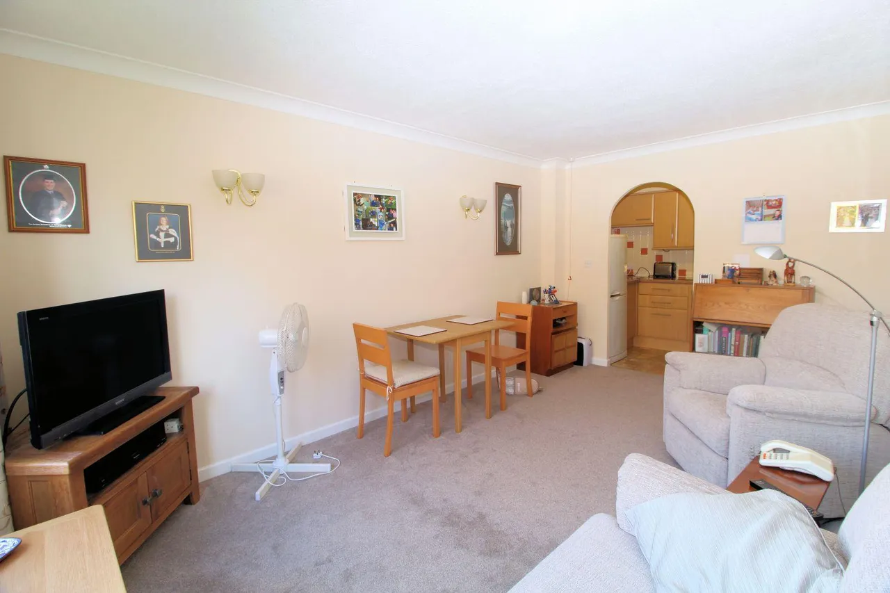 Mount Hermon Road, Woking, GU22, photo 3