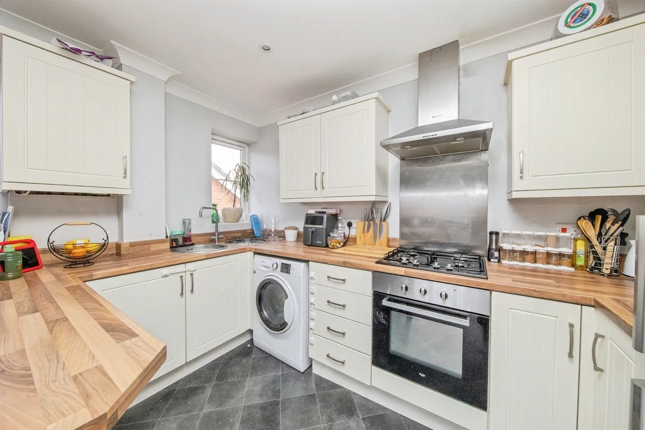 Treeview, STOWMARKET, photo 4