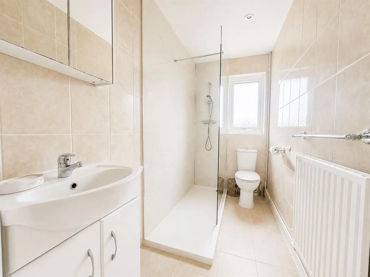 Oakwood Close, Hastings, TN34, photo 11