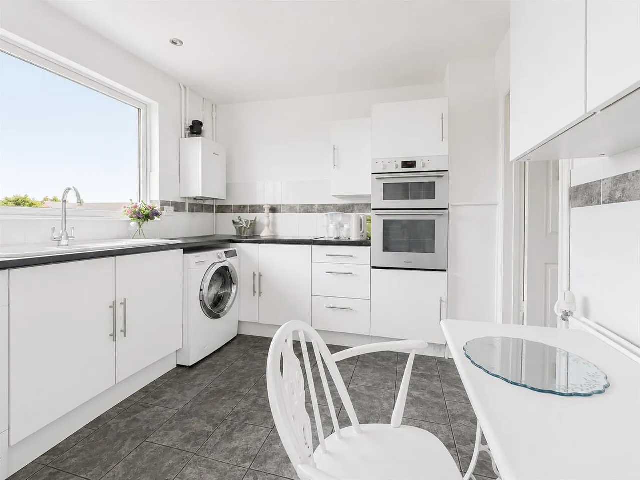Oakwood Close, Hastings, TN34, photo 7
