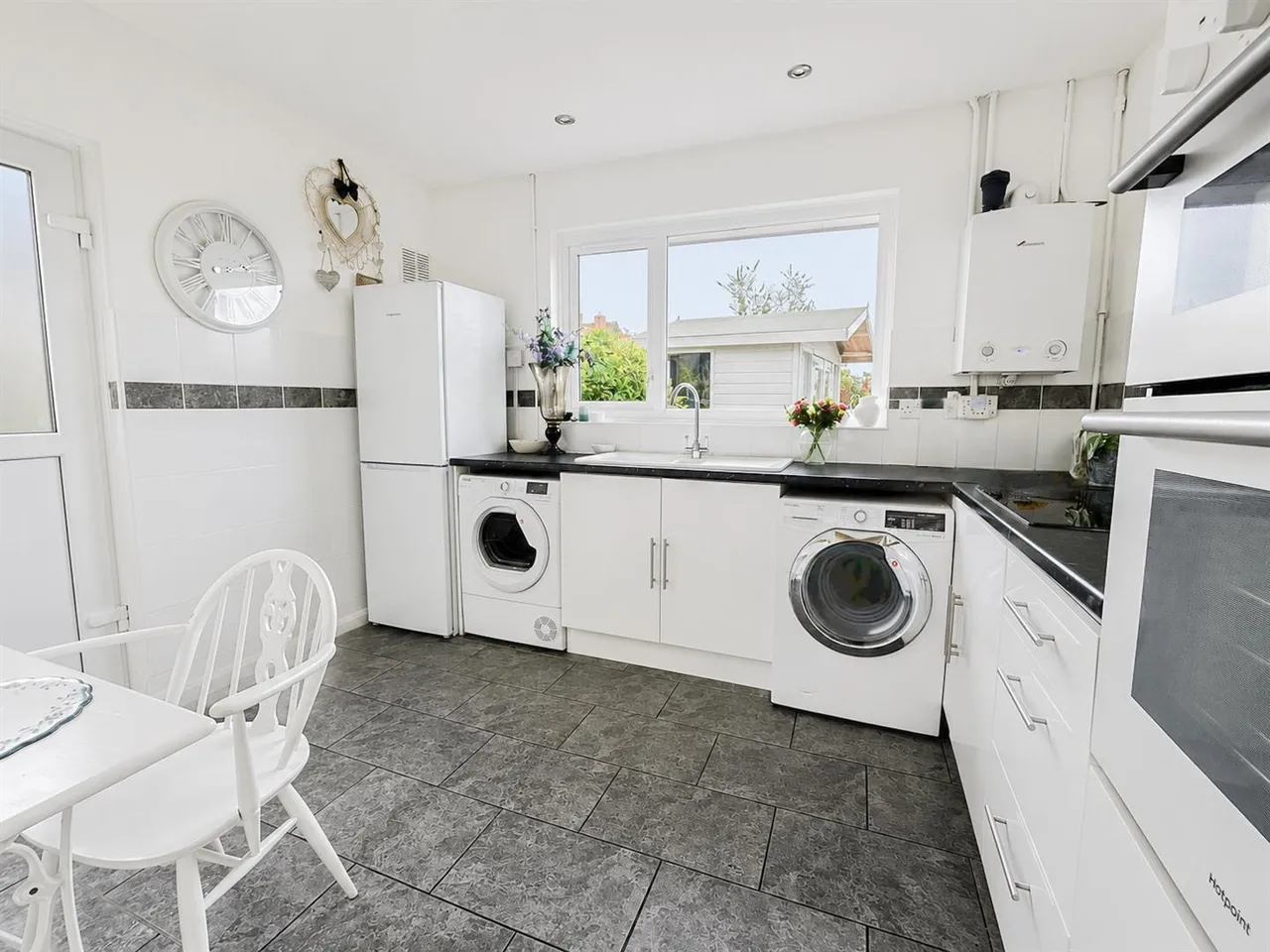 Oakwood Close, Hastings, TN34, photo 6