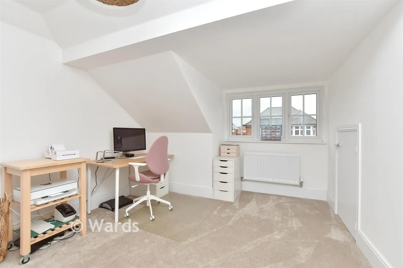 Chailey Drive, Rainham, ME8, photo 16