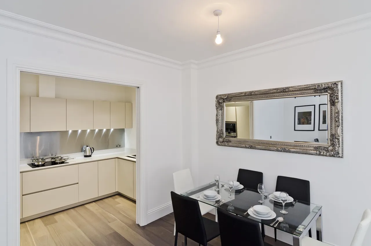 Leman Street, London, E1, photo 9