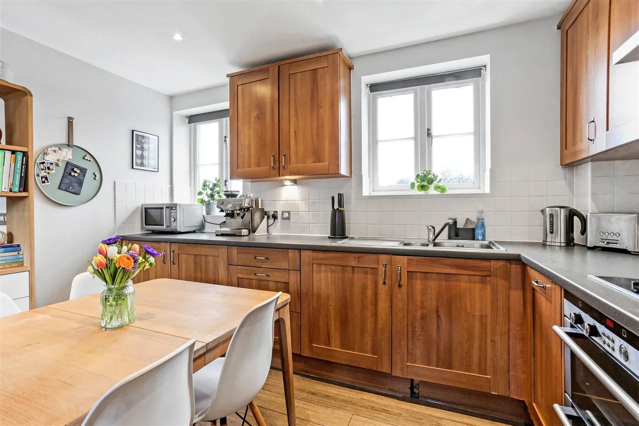 Elizabeth Drive, Banstead, SM7 2FE, photo 6
