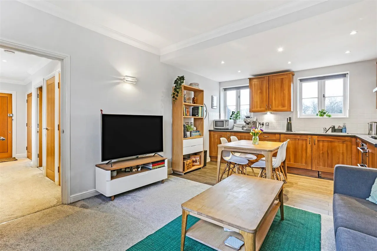 Elizabeth Drive, Banstead, SM7 2FE, photo 7