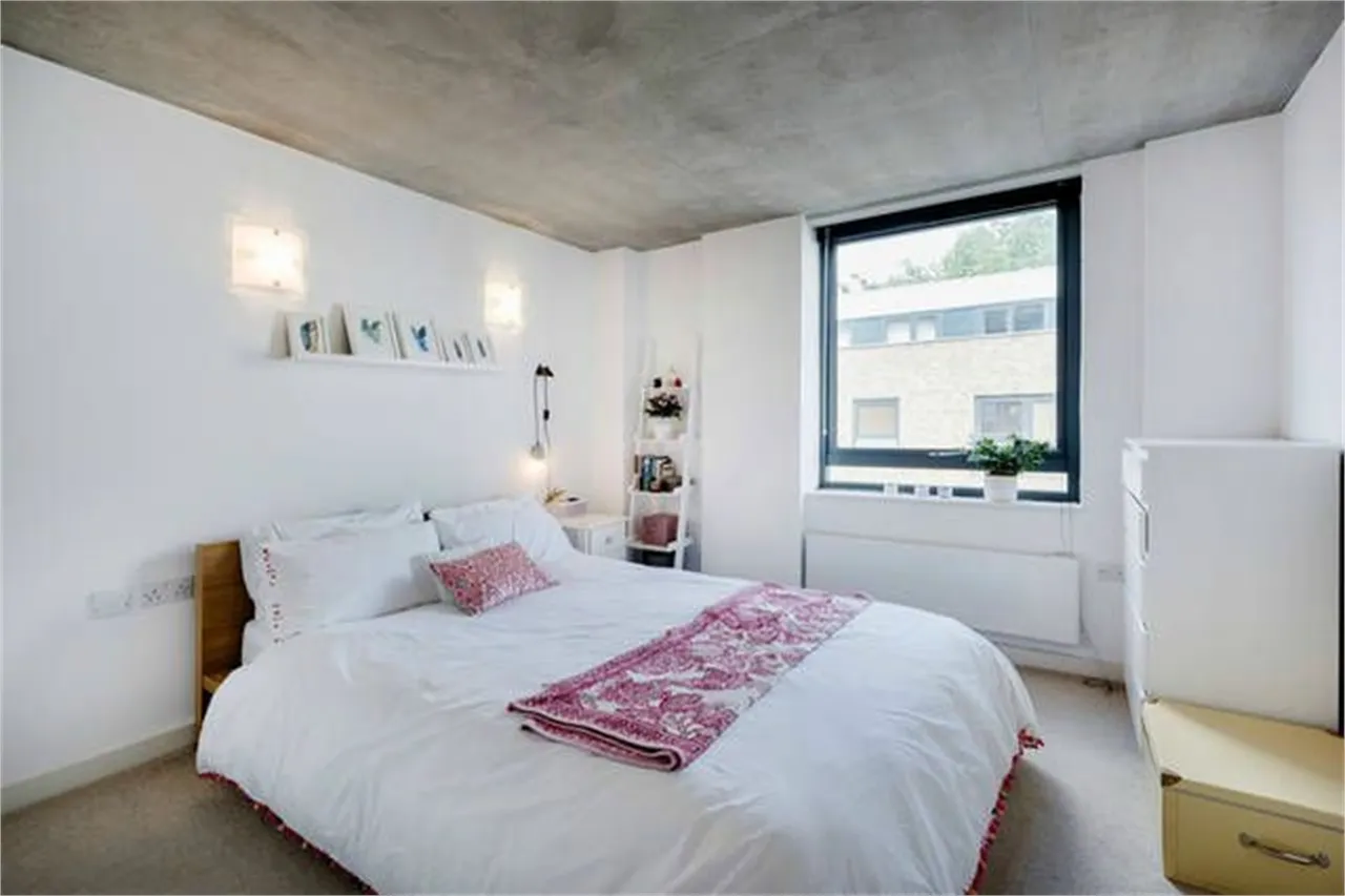 Drummond Street, Euston, NW1, photo 2