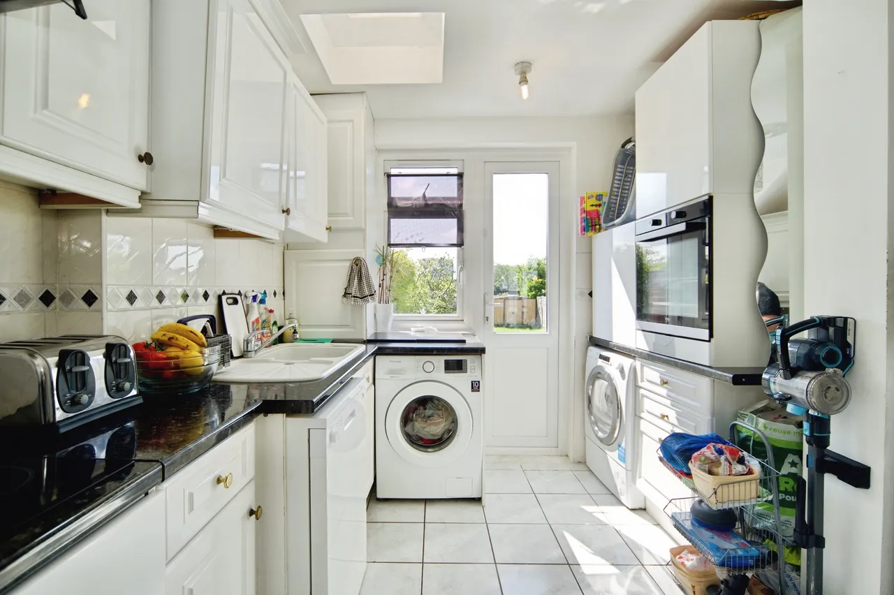 Nelson Road, London, E4, photo 12