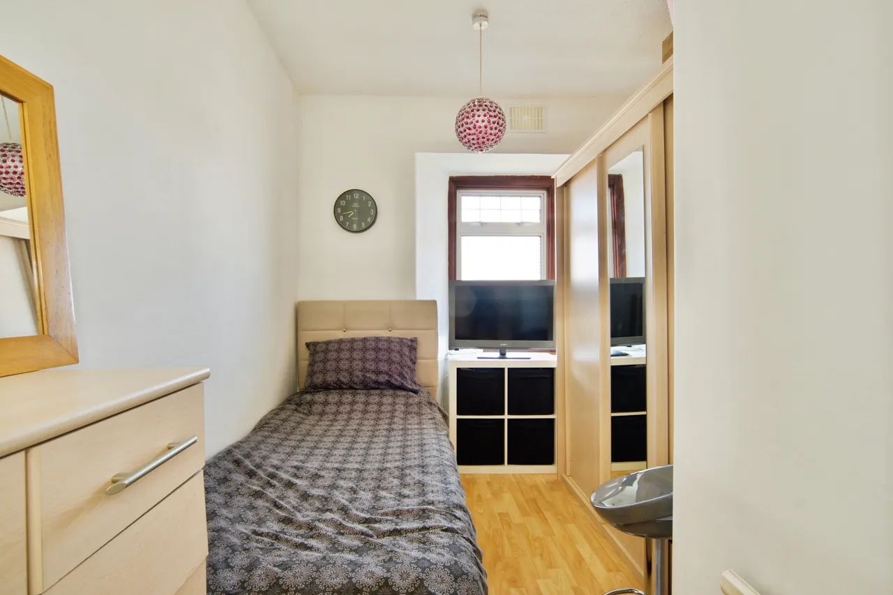 Nelson Road, London, E4, photo 18